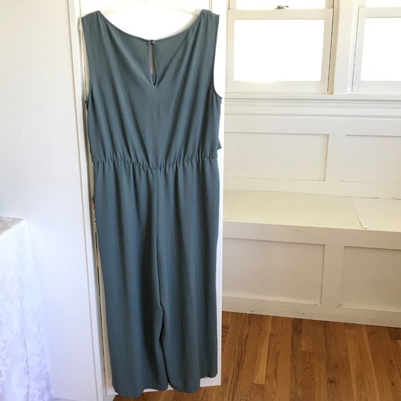 CONNECTED APPAREL Jumpsuit Sleeveless Romper Wide Leg‎ Cropped Moss Size 12 - Picture 9 of 16